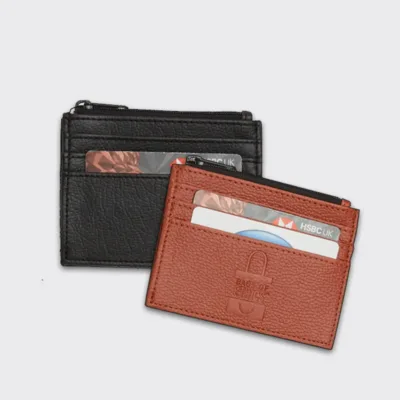 Personalisiertes kartenetui mit reißverschluss aus veganem leder | 11 b x 8 h x 0.2 t cm