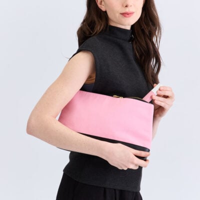 Kulturtasche aus Canvas und Leder Boden 5