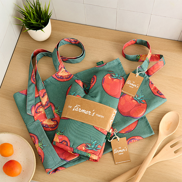 personalised aprons and oven from supreme creations